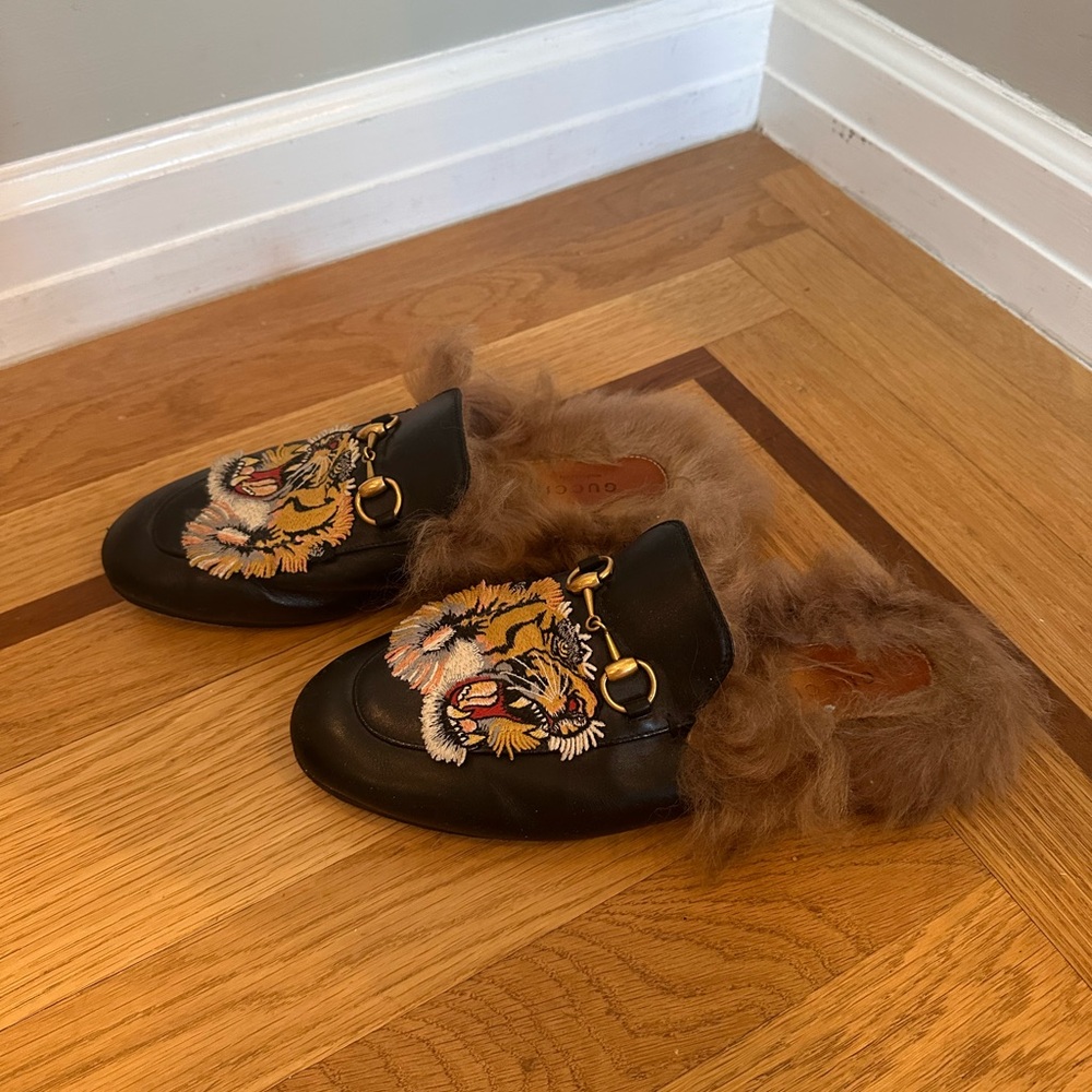 Gucci Princetown Tiger Fur Mule Slippers - Picture 8 of 10